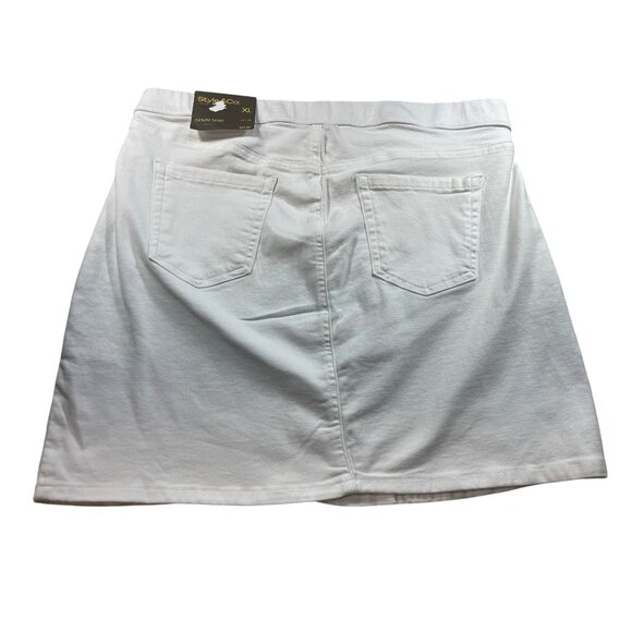 Style & Co. XL White Denim Pull-On Skirt With Back Pockets - Picture 2 of 9